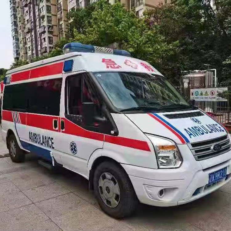 荣邦乡长途救护车护送病人返乡